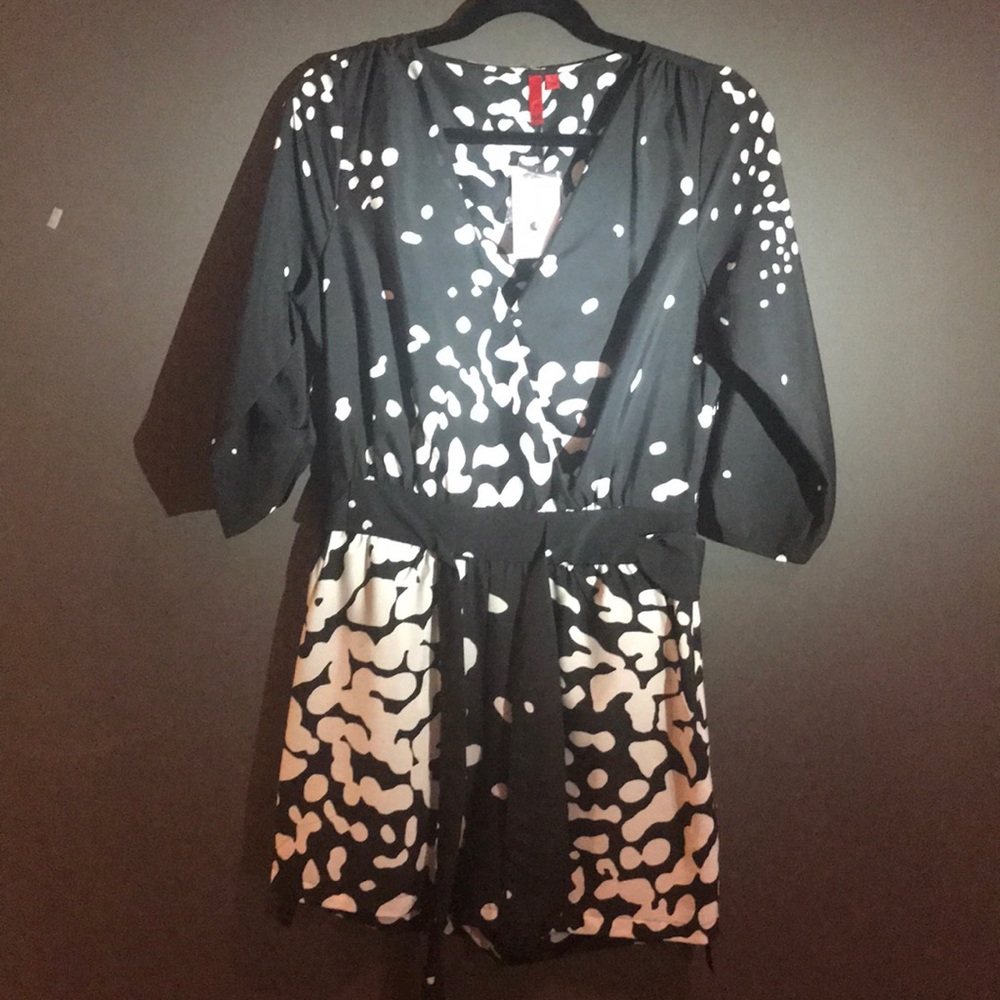 NWT 5/48 Black & White Belted Jumper Size S